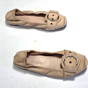 Kennel & Schmenger Women's Beige Leather Flats with Silver Buckle Size 6M
